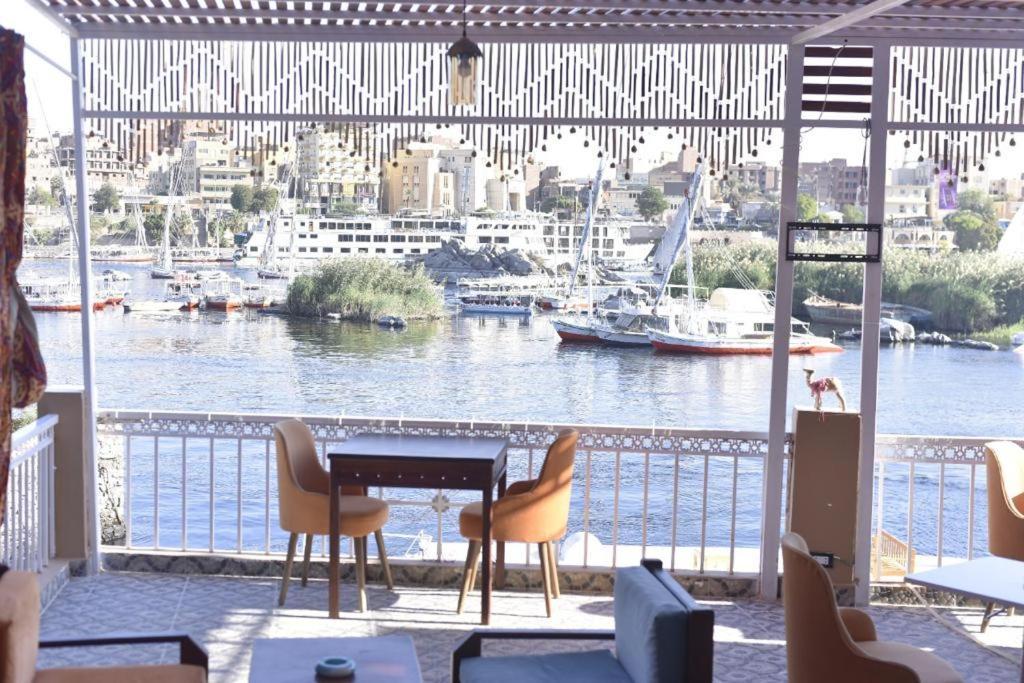 Kana Kato Aswan Eksteriør bilde
