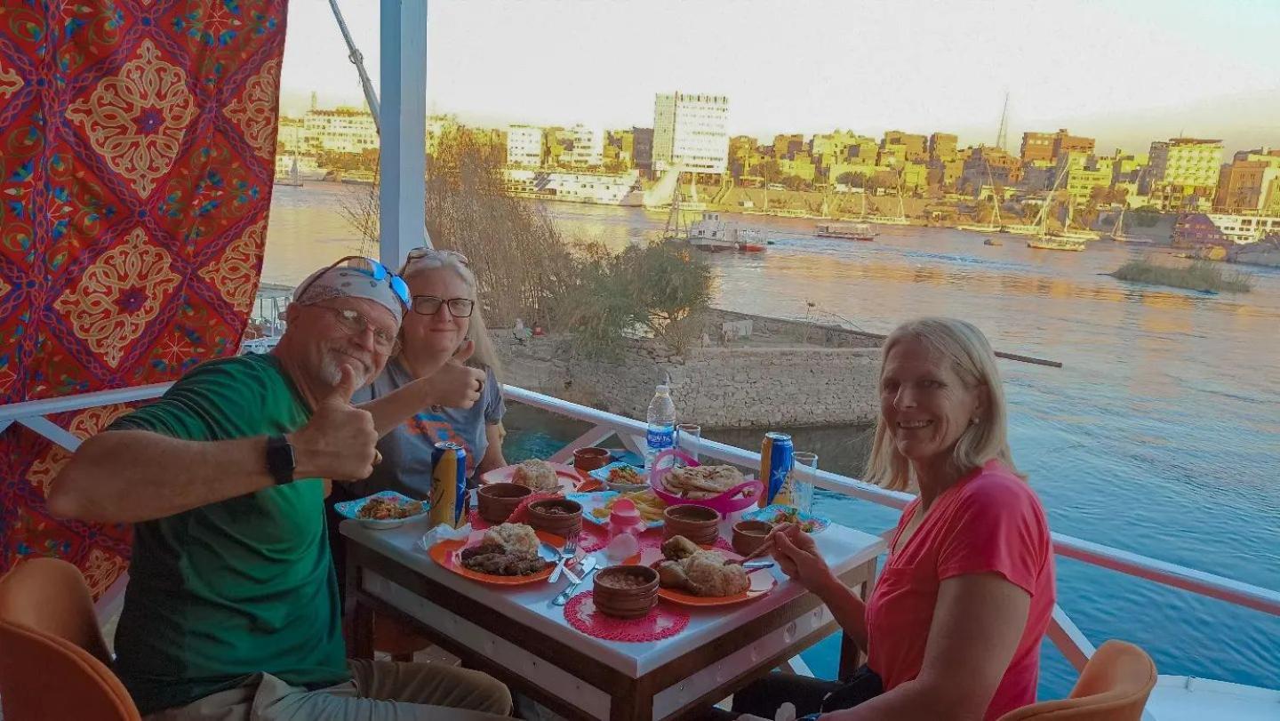 Kana Kato Aswan Eksteriør bilde